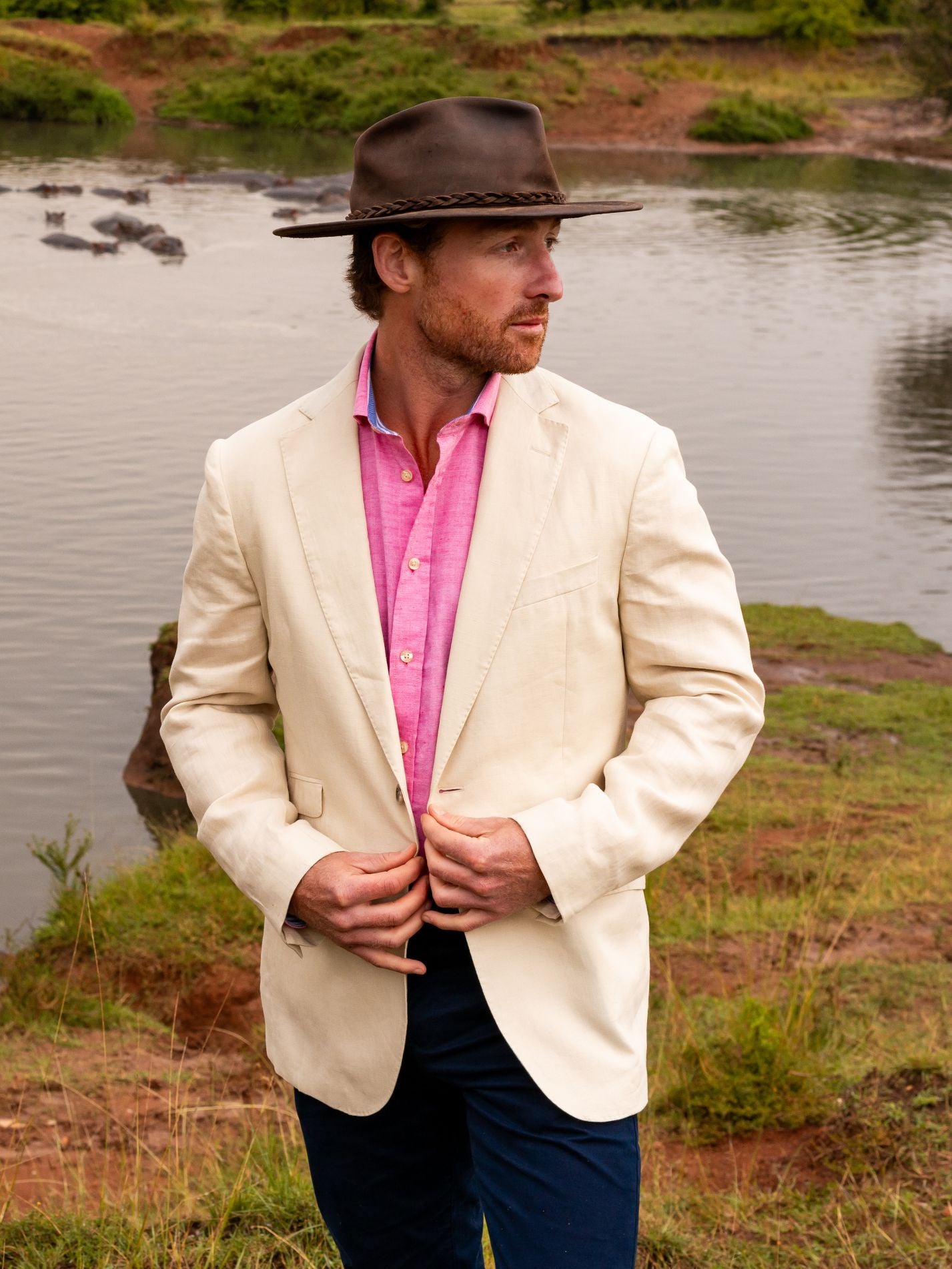 Linen shirt in indigo